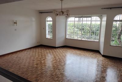 4 Bed Townhouse with En Suite in Lavington - 3