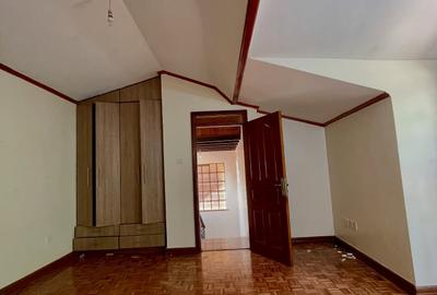 5 Bed Townhouse with En Suite in Kilimani