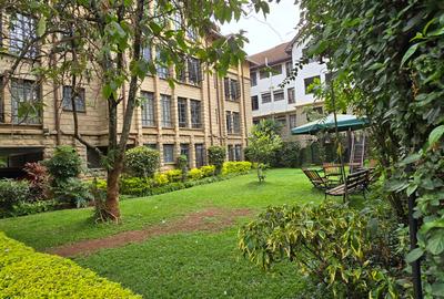 3 Bed Apartment with En Suite at Valley Arcade - 2