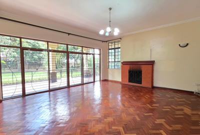 5 Bed Townhouse with En Suite at Old Kitusuru - 4