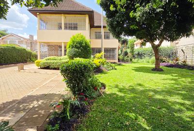 5 Bed House with En Suite in Runda - 3