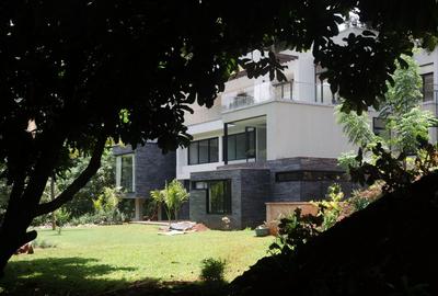 2 Bed House with En Suite at Gigiri Road