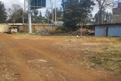 Commercial Property with Parking in Garden Estate - 4