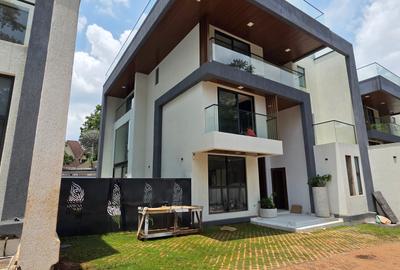 6 Bed Townhouse in Lavington