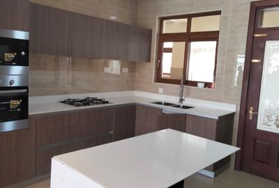 3 Bed Apartment with En Suite at General Mathenge - 3