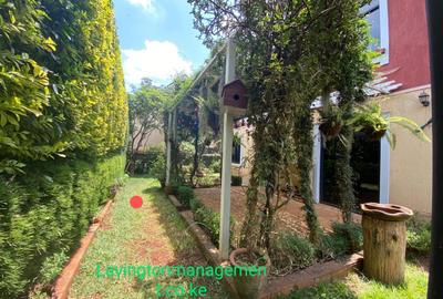 5 Bed Townhouse with En Suite at Lavington Green