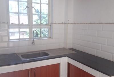 1 Bed Apartment with En Suite in Kilimani