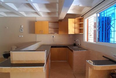 3 Bed Apartment with En Suite in Mtwapa - 4