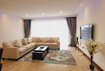 Furnished 2 Bed Apartment with En Suite in Parklands