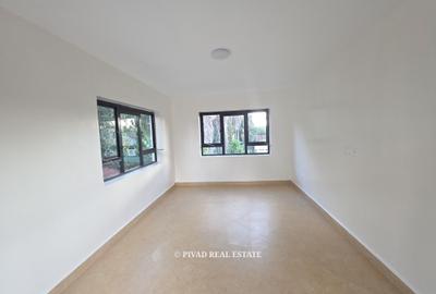 4 Bed Townhouse with Swimming Pool in Runda - 3