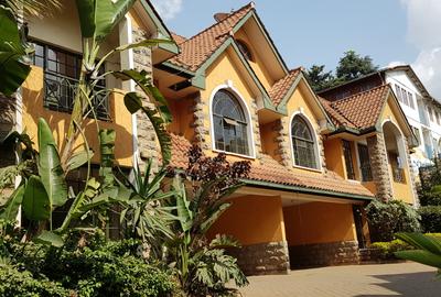 5 Bed Townhouse with En Suite at Lavington Riara Road - 2