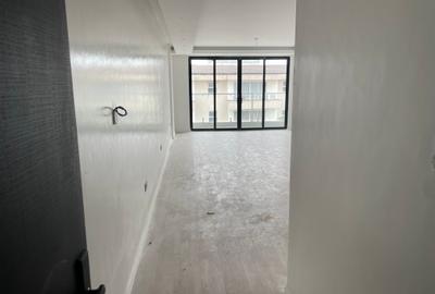4 Bed Apartment with En Suite in Parklands