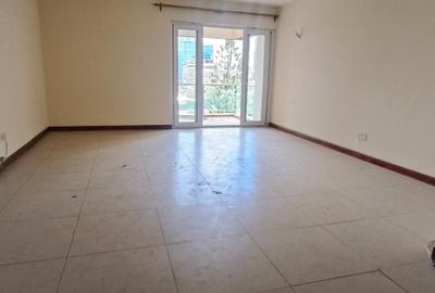 4 Bed Apartment with En Suite at Parklands - 3