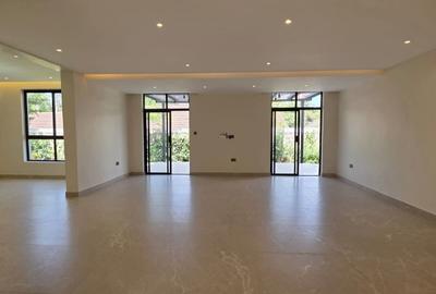 4 Bed Villa with En Suite at Bogani Road - 3