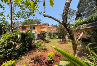 5 Bed House with En Suite in Gigiri