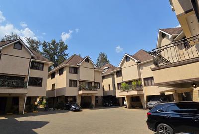 5 Bed Townhouse with En Suite at Lavington Green - 2