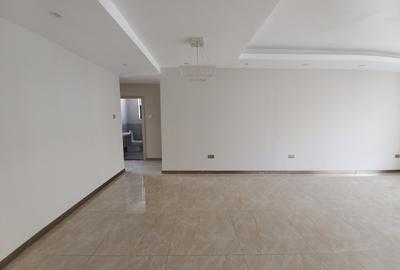 3 Bed Apartment with En Suite in Kilimani