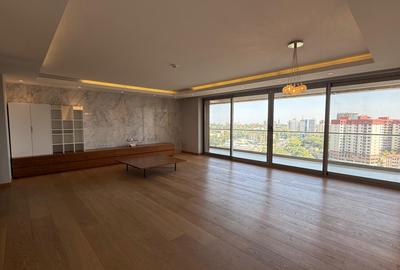 4 Bed Apartment with En Suite in Kileleshwa