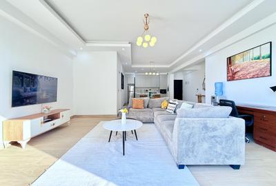 Serviced 2 Bed Apartment with En Suite in Riverside