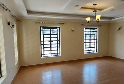 4 Bed House with En Suite in Ongata Rongai - 3