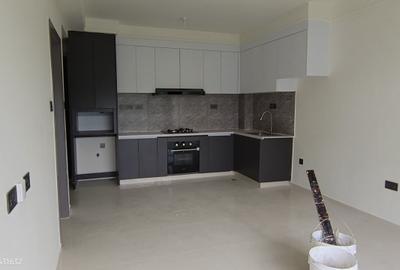 1 Bed Apartment with En Suite at Westlands Road - 4