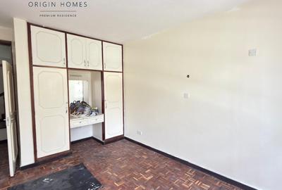 5 Bed Townhouse with En Suite at Kilimani - 4
