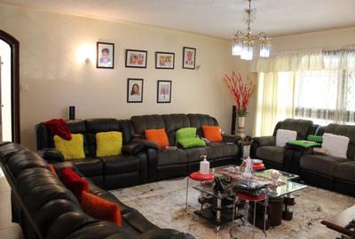 3 Bed Apartment with En Suite in Westlands Area