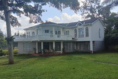 4 Bed House with En Suite at Runda