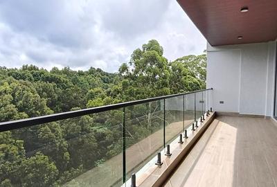 4 Bed Apartment with En Suite in Westlands Area