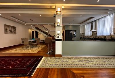 Furnished 2 Bed Apartment with En Suite in Gigiri - 4