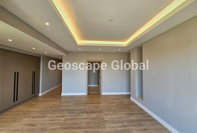 4 Bed Townhouse with En Suite in Runda - 2