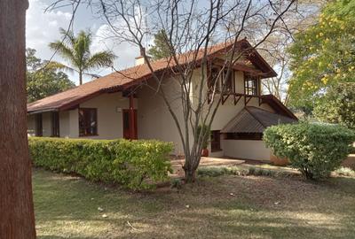 4 Bed Townhouse with Swimming Pool at Ridgeways - 4