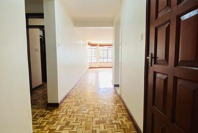 3 Bed Apartment with Swimming Pool at Chania Avenue - 4