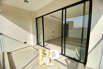 4 Bed Apartment with En Suite in General Mathenge - 3