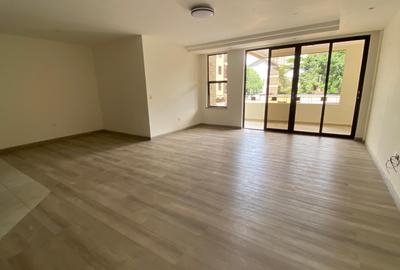 Serviced 3 Bed Apartment with En Suite in Kileleshwa