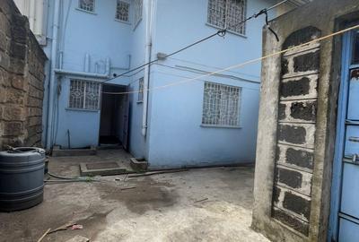 4 Bed House with En Suite in South C - 3