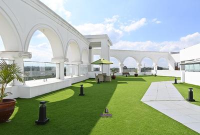 Furnished 2 Bed Apartment with En Suite at City Park Drive - 2