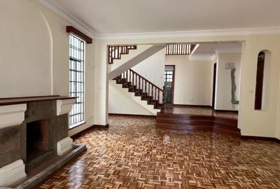 4 Bed Townhouse with En Suite in Kileleshwa - 2