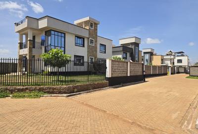 4 Bed House with En Suite at Thikaroad - 2