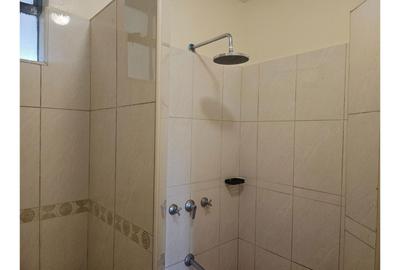 3 Bed Apartment with En Suite in Kileleshwa - 3