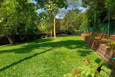 Furnished 1 Bed Apartment with En Suite at Ruaka Road