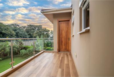 4 Bed Villa with En Suite in Runda - 3