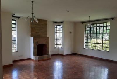 4 Bed Townhouse with En Suite in Lavington