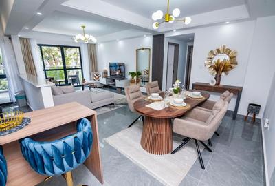 2 Bed Apartment in Riverside - 2