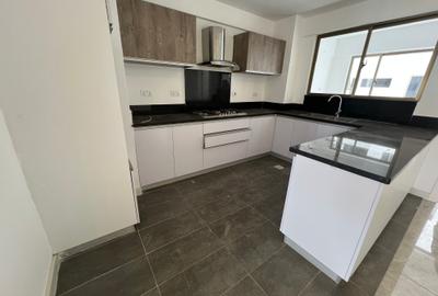 3 Bed Apartment with En Suite in Kileleshwa - 2