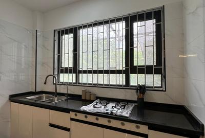 1 Bed Apartment with En Suite in Kileleshwa - 4