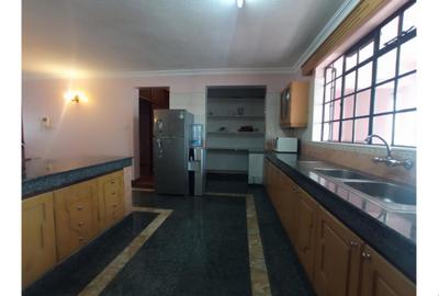 Furnished 3 Bed Apartment with Swimming Pool in Lavington