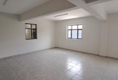 6,800 ft² Warehouse with Service Charge Included in Syokimau