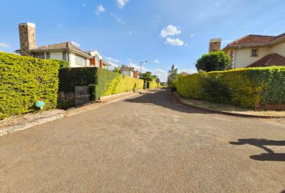 4 Bed Townhouse with En Suite in Kiambu Road