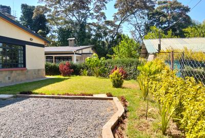 3 Bed House with En Suite in Karen
